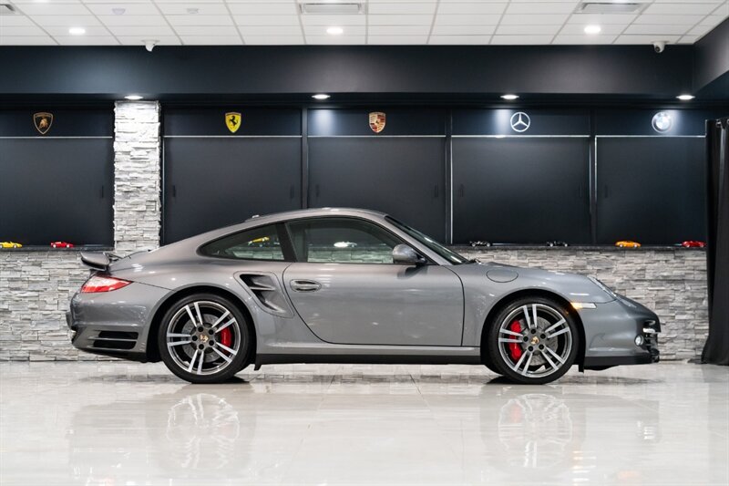 2012 Porsche 911 Turbo   - Photo 43 - Neptune City, NJ 07753