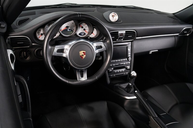 2012 Porsche 911 Turbo   - Photo 10 - Neptune City, NJ 07753