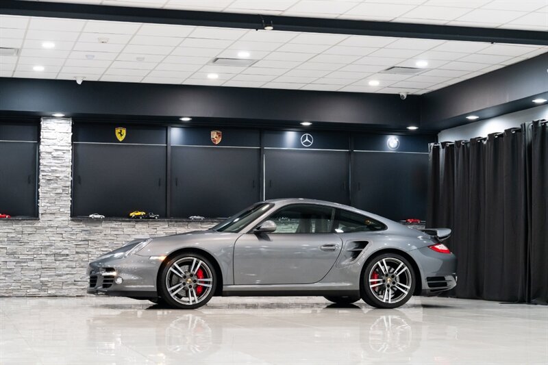 2012 Porsche 911 Turbo   - Photo 36 - Neptune City, NJ 07753