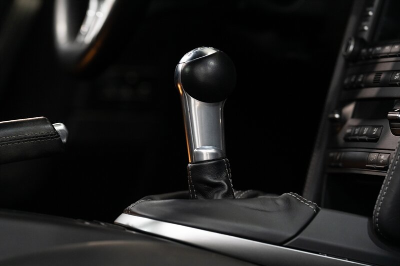 2012 Porsche 911 Turbo   - Photo 26 - Neptune City, NJ 07753