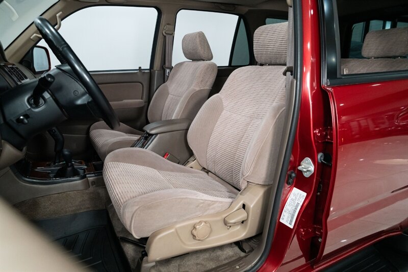 1997 Toyota 4Runner SR5   - Photo 15 - Neptune City, NJ 07753