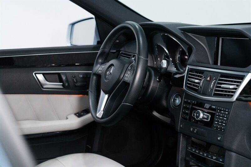 2013 Mercedes-Benz E 350 BlueTEC Luxury   - Photo 28 - Neptune City, NJ 07753