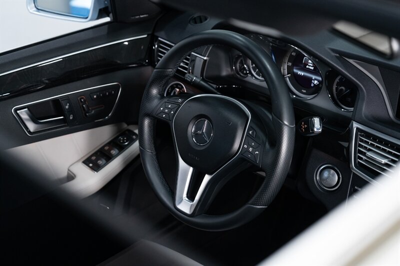 2013 Mercedes-Benz E 350 BlueTEC Luxury   - Photo 26 - Neptune City, NJ 07753