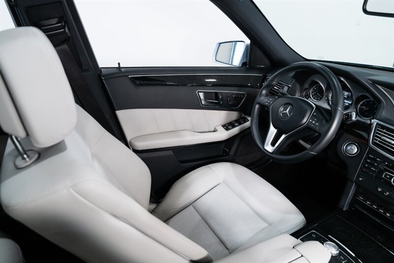 2013 Mercedes-Benz E 350 BlueTEC Luxury   - Photo 25 - Neptune City, NJ 07753