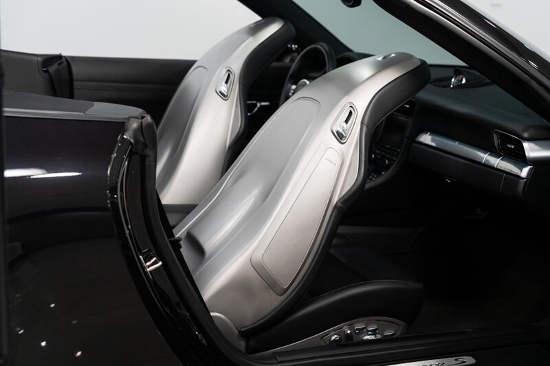 2013 Porsche 911 Carrera S   - Photo 49 - Neptune City, NJ 07753