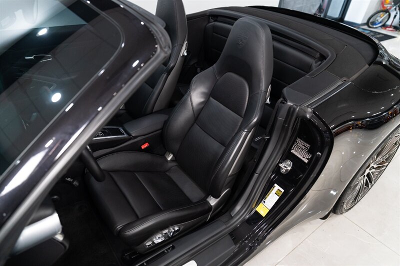 2013 Porsche 911 Carrera S   - Photo 17 - Neptune City, NJ 07753