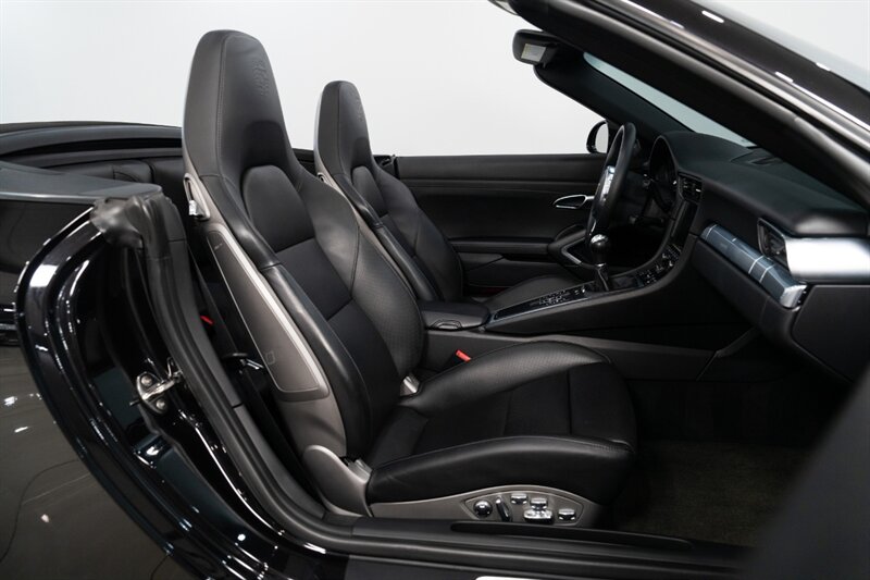 2013 Porsche 911 Carrera S   - Photo 47 - Neptune City, NJ 07753