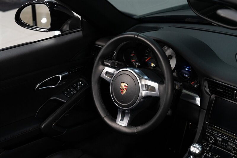 2013 Porsche 911 Carrera S   - Photo 63 - Neptune City, NJ 07753