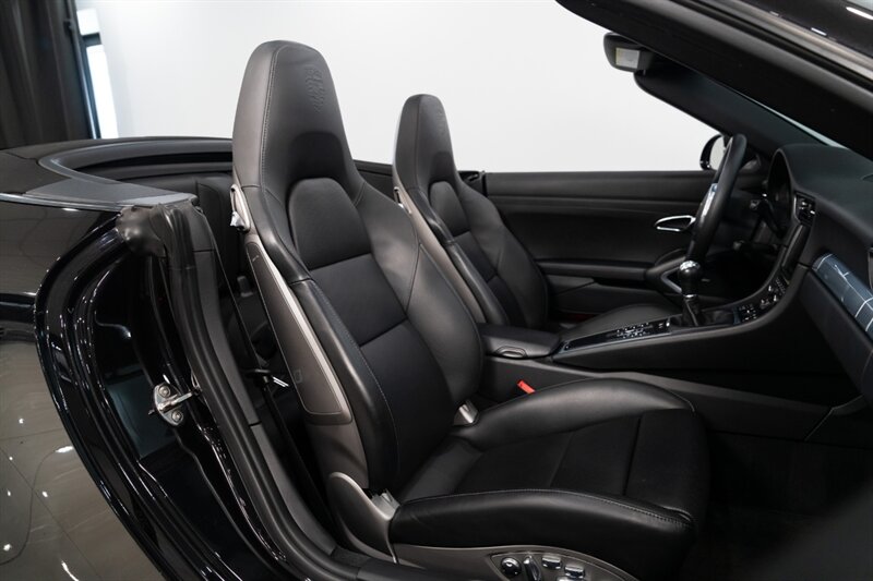 2013 Porsche 911 Carrera S   - Photo 18 - Neptune City, NJ 07753