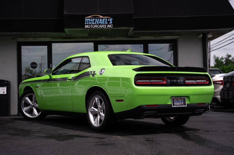 2015 Dodge Challenger R/T Plus - Photo 4 - Neptune City, NJ 07753
