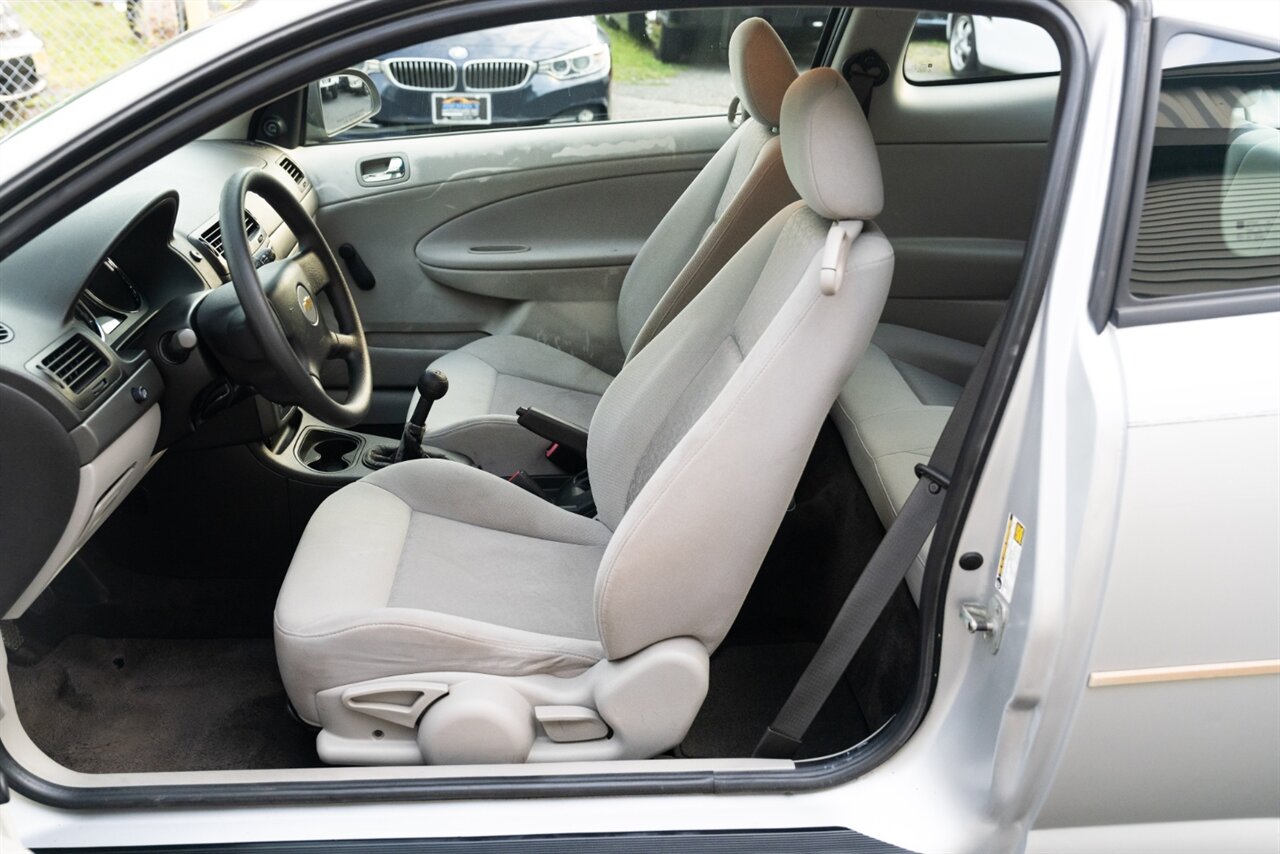 2005 Chevrolet Cobalt   - Photo 10 - Neptune City, NJ 07753