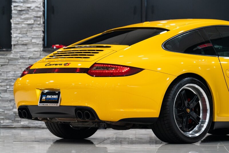 2010 Porsche 911 Carrera 4S - Photo 41 - Neptune City, NJ 07753