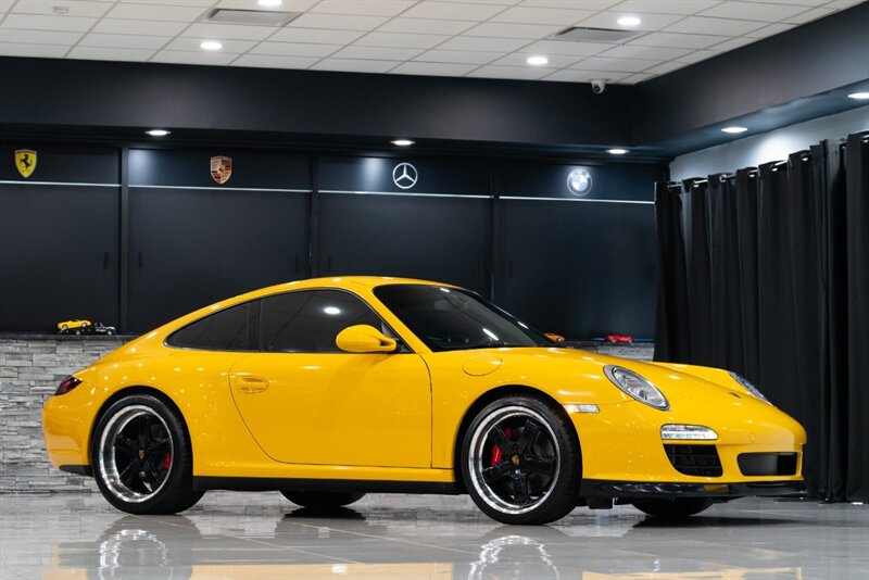 2010 Porsche 911 Carrera 4S - Photo 16 - Neptune City, NJ 07753