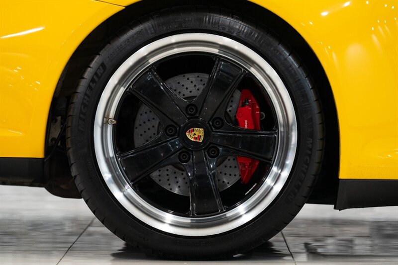 2010 Porsche 911 Carrera 4S - Photo 43 - Neptune City, NJ 07753