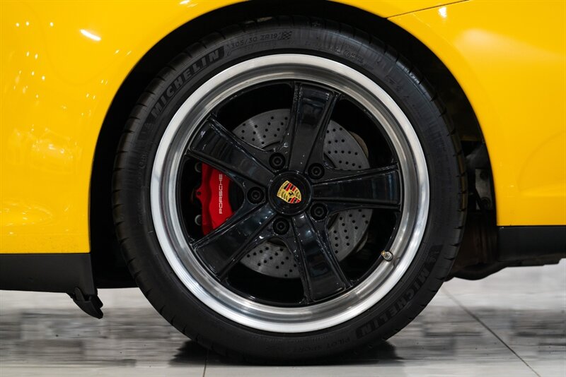 2010 Porsche 911 Carrera 4S - Photo 46 - Neptune City, NJ 07753