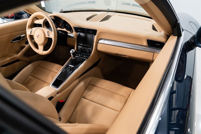 2013 Porsche 911 Carrera   - Photo 17 - Neptune City, NJ 07753