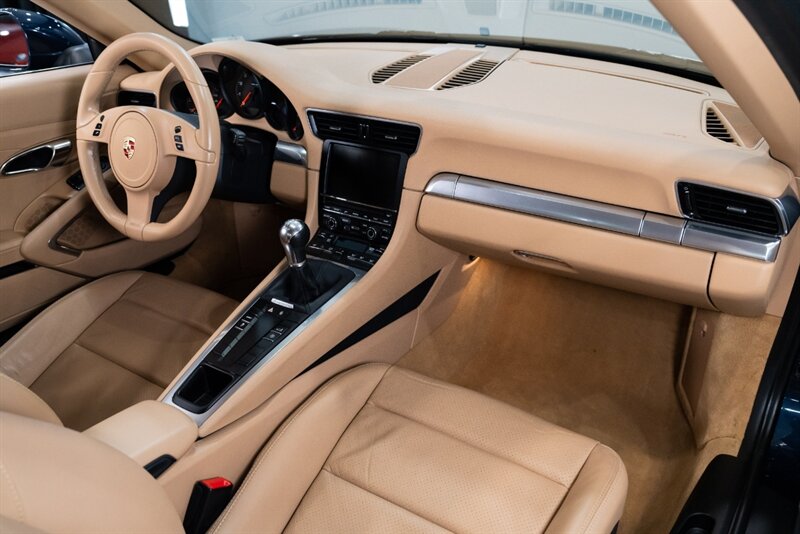 2013 Porsche 911 Carrera   - Photo 21 - Neptune City, NJ 07753