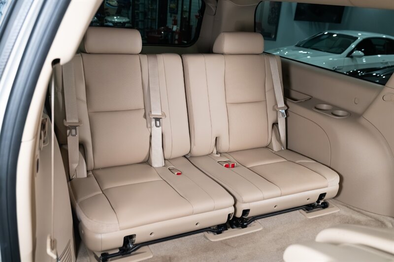 2012 GMC Yukon XL SLT 2500 - Photo 19 - Neptune City, NJ 07753