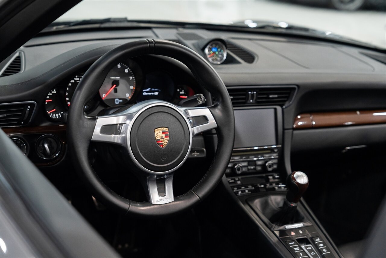 2014 Porsche 911 Carrera 4S   - Photo 14 - Neptune City, NJ 07753