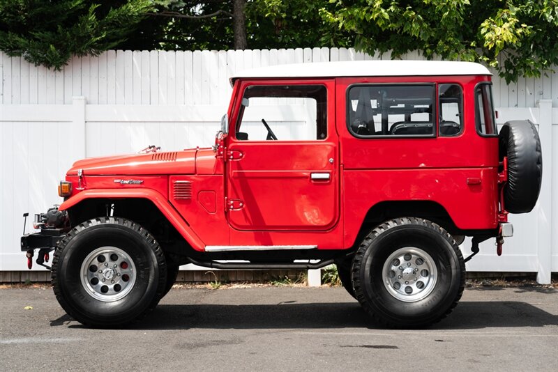 1978 Toyota Land Cruiser FJ40   - Photo 3 - Neptune City, NJ 07753