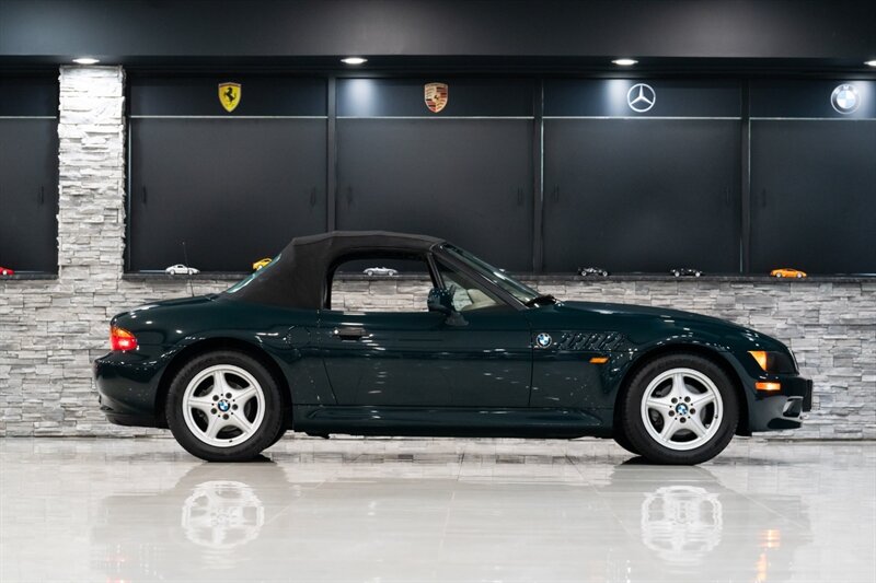 1996 BMW Z3   - Photo 11 - Neptune City, NJ 07753