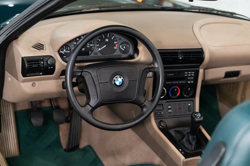 1996 BMW Z3   - Photo 18 - Neptune City, NJ 07753