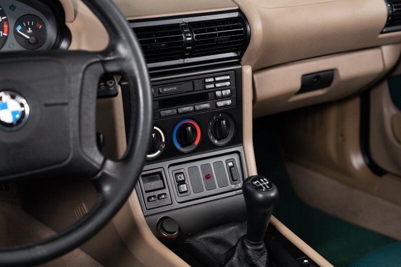 1996 BMW Z3   - Photo 19 - Neptune City, NJ 07753