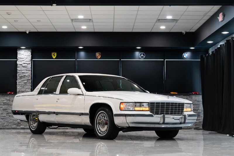 1995 Cadillac Fleetwood   - Photo 54 - Neptune City, NJ 07753