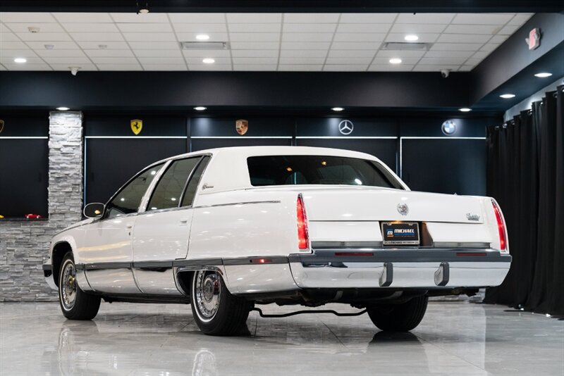 1995 Cadillac Fleetwood   - Photo 4 - Neptune City, NJ 07753