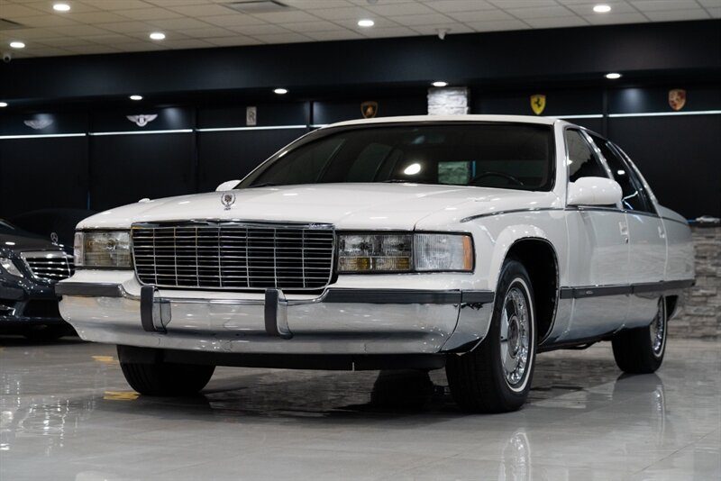 1995 Cadillac Fleetwood   - Photo 44 - Neptune City, NJ 07753
