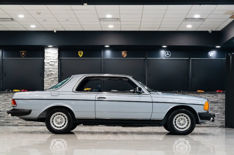 1980 Mercedes-Benz 280CE   - Photo 56 - Neptune City, NJ 07753