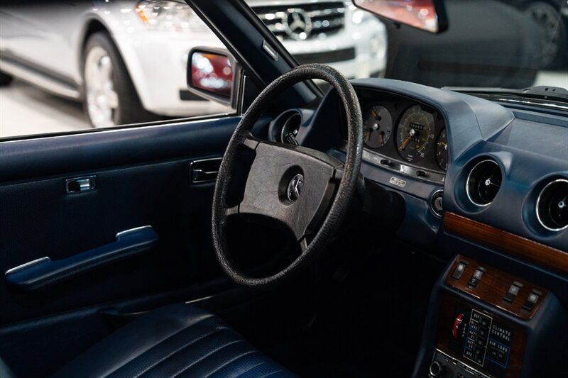 1980 Mercedes-Benz 280CE   - Photo 32 - Neptune City, NJ 07753