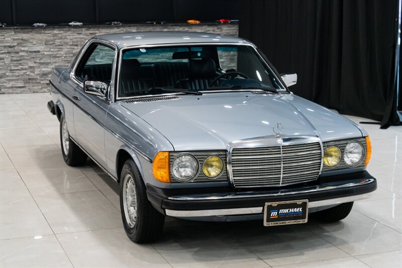 1980 Mercedes-Benz 280CE   - Photo 11 - Neptune City, NJ 07753