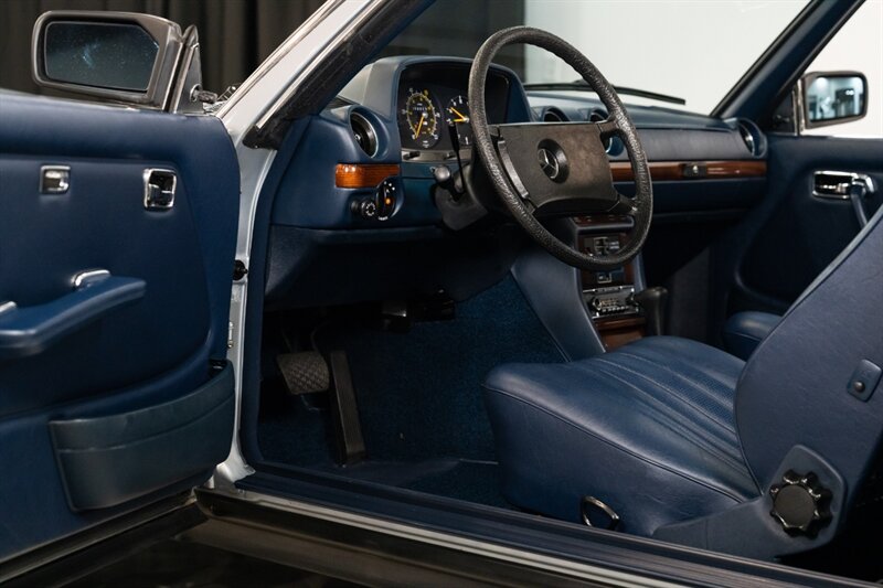 1980 Mercedes-Benz 280CE   - Photo 18 - Neptune City, NJ 07753
