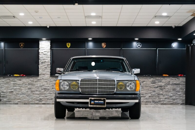 1980 Mercedes-Benz 280CE   - Photo 58 - Neptune City, NJ 07753