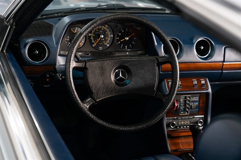 1980 Mercedes-Benz 280CE   - Photo 15 - Neptune City, NJ 07753