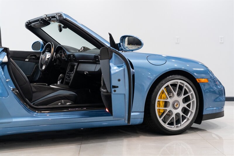 2011 Porsche 911 Turbo S   - Photo 53 - Neptune City, NJ 07753