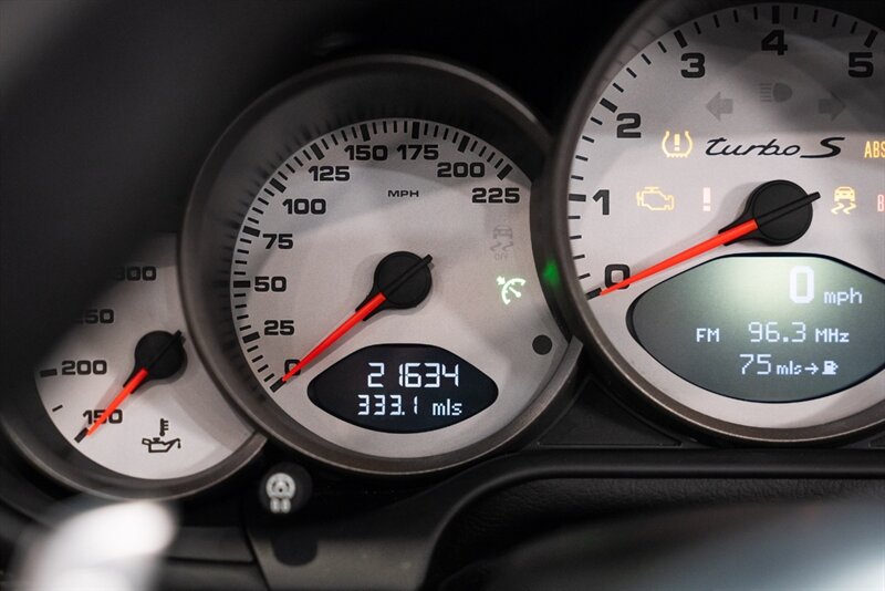 2011 Porsche 911 Turbo S   - Photo 16 - Neptune City, NJ 07753