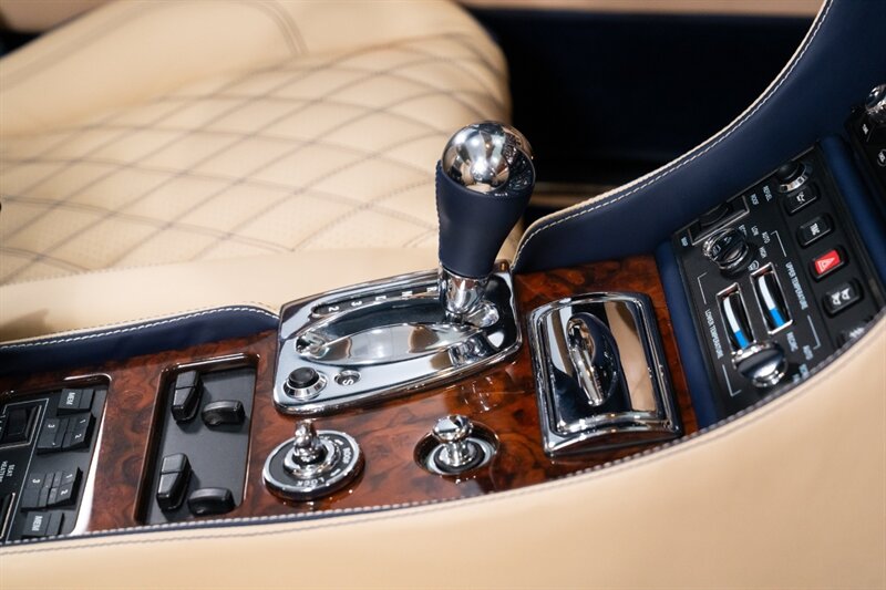 2000 Bentley Continental SC   - Photo 17 - Neptune City, NJ 07753