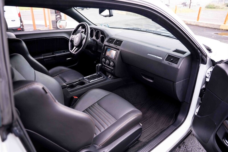2014 Dodge Challenger R/T SHAKER - Photo 19 - Neptune City, NJ 07753