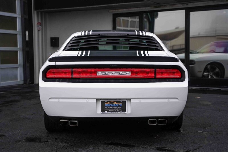 2014 Dodge Challenger R/T SHAKER - Photo 5 - Neptune City, NJ 07753