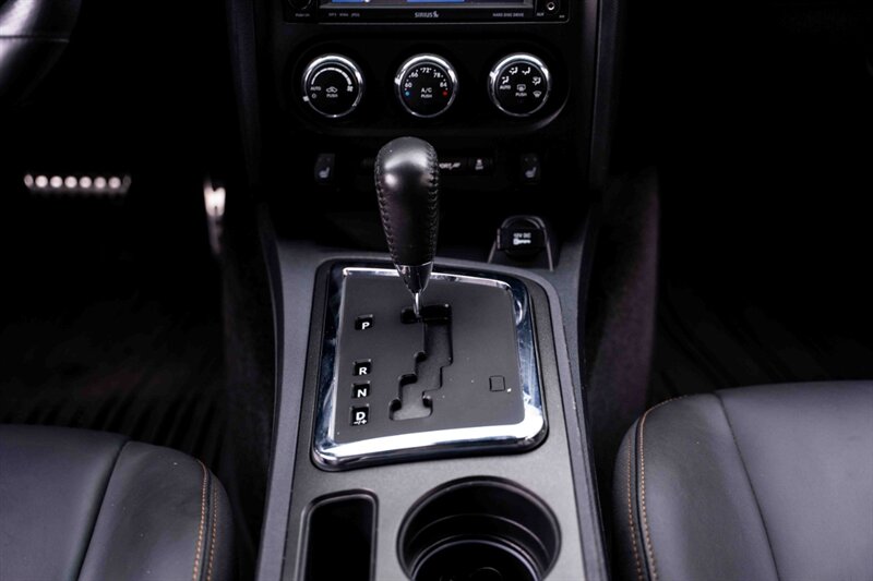 2014 Dodge Challenger R/T SHAKER - Photo 27 - Neptune City, NJ 07753