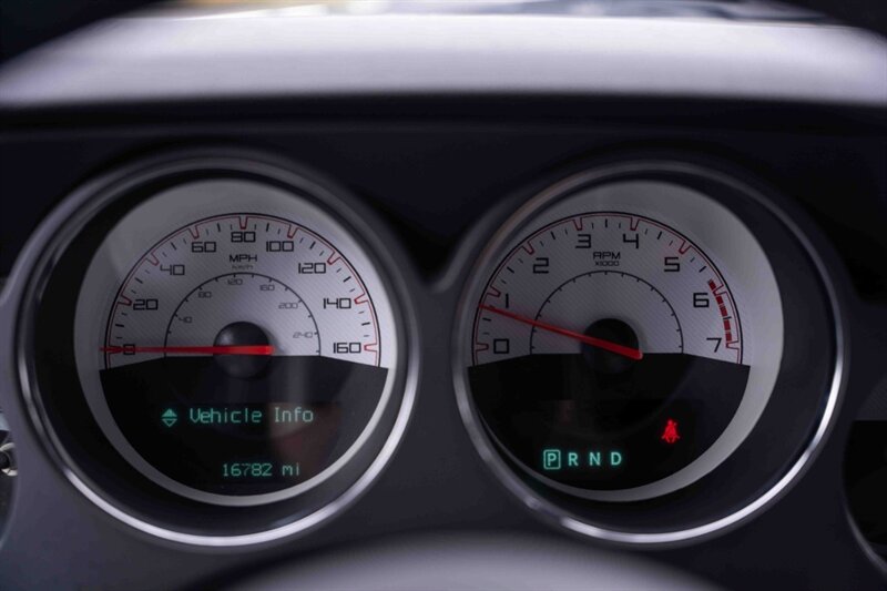 2014 Dodge Challenger R/T SHAKER - Photo 11 - Neptune City, NJ 07753