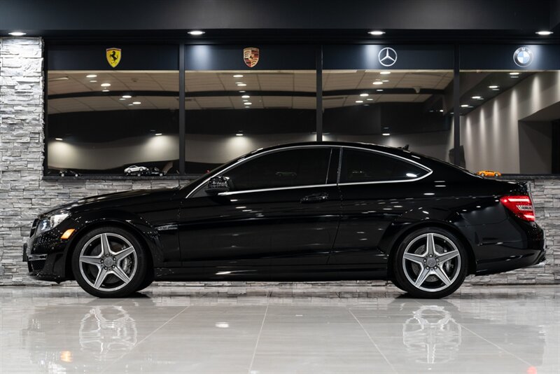 2012 Mercedes-Benz C 63 AMG   - Photo 2 - Neptune City, NJ 07753