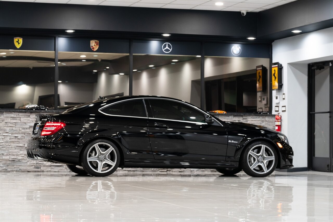 2012 Mercedes-Benz C 63 AMG   - Photo 12 - Neptune City, NJ 07753