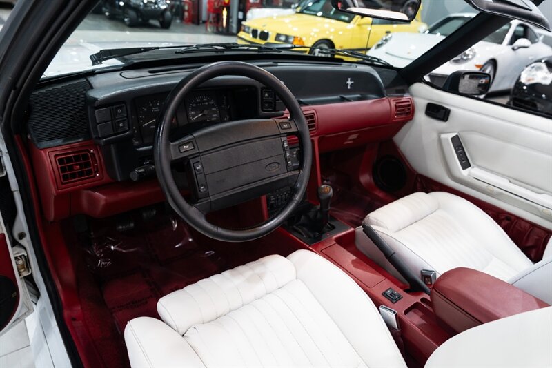 1991 Ford Mustang GT   - Photo 25 - Neptune City, NJ 07753