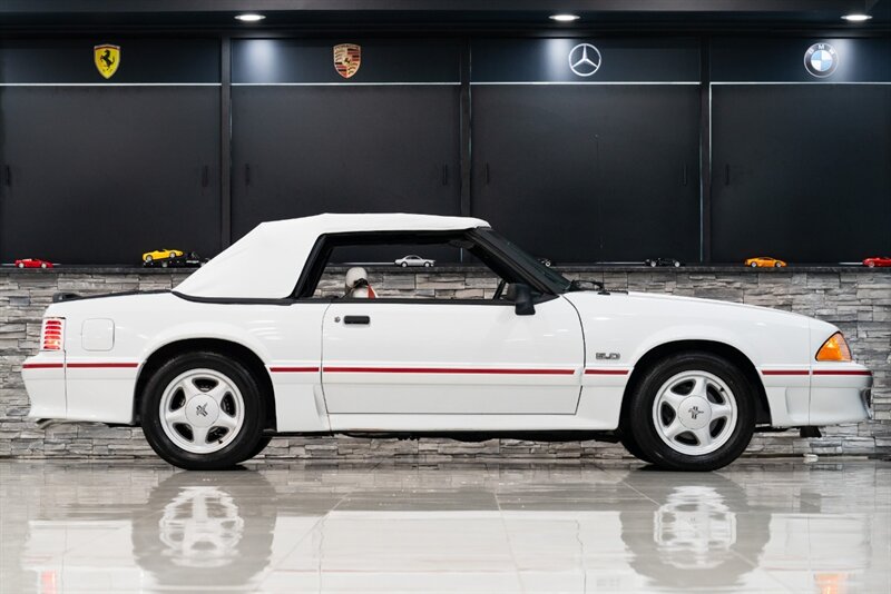 1991 Ford Mustang GT   - Photo 12 - Neptune City, NJ 07753