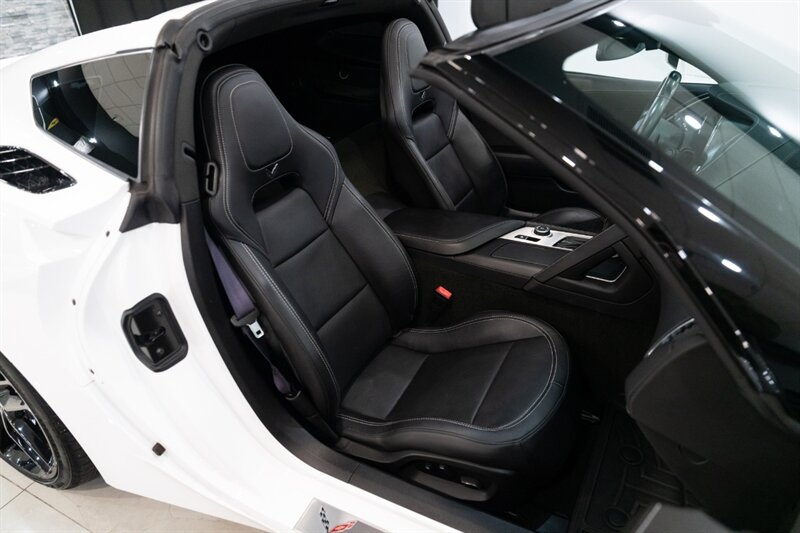 2014 Chevrolet Corvette Stingray Z51   - Photo 13 - Neptune City, NJ 07753