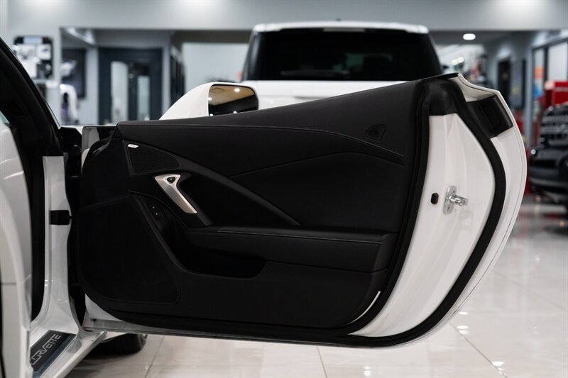 2014 Chevrolet Corvette Stingray Z51   - Photo 27 - Neptune City, NJ 07753