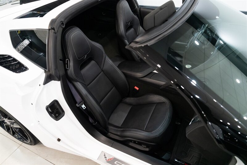 2014 Chevrolet Corvette Stingray Z51   - Photo 14 - Neptune City, NJ 07753